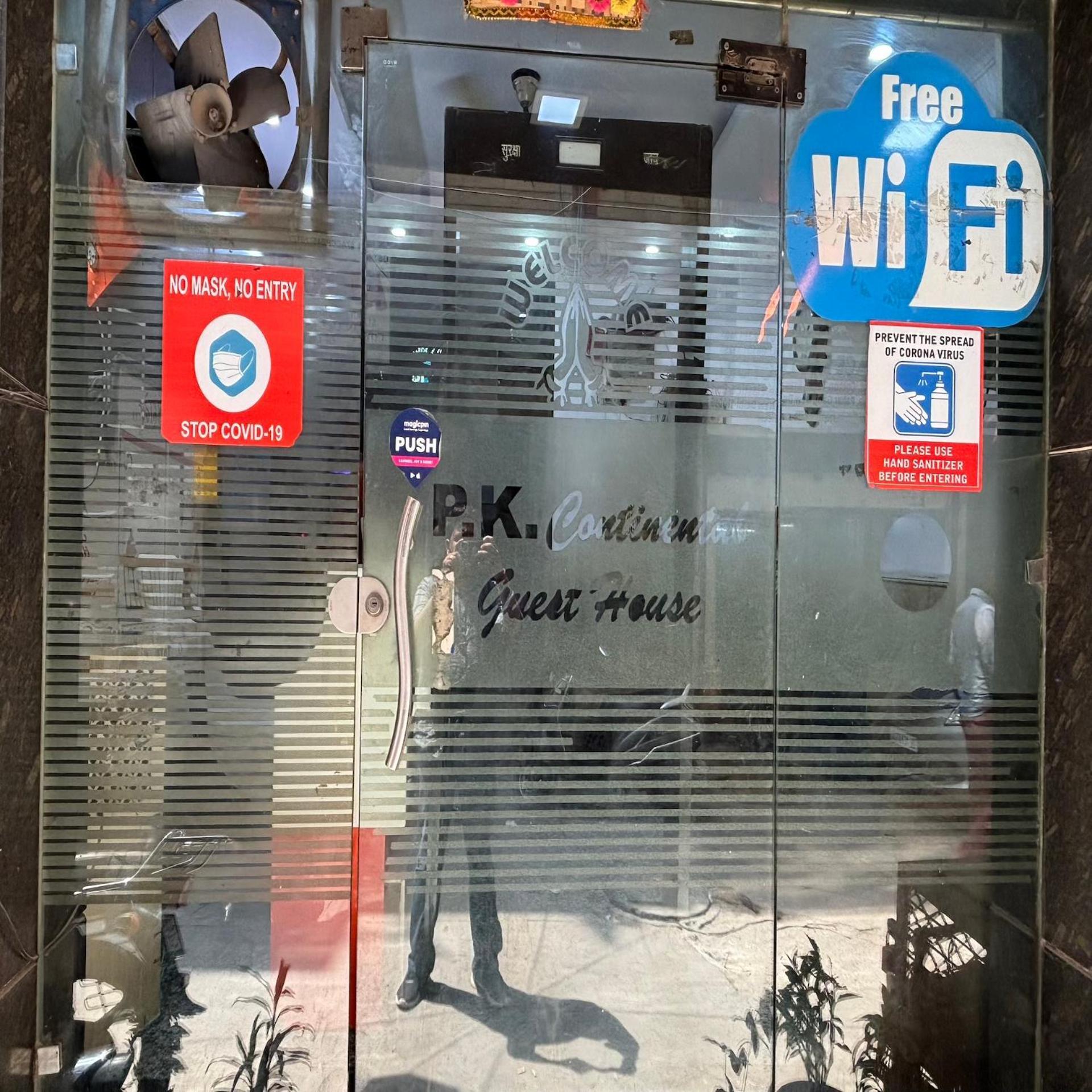 Hotel Pk International Near By New Delhi Station I Couple Friendly Eksteriør billede